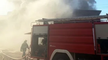 إخماد حريق اندلع في مبنى بالجمالية