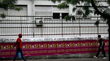 إيطاليا تعقد استفتاءً بشأن قوانين الجنسية وحقوق العمال