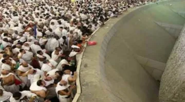 حجاج القرعة يستمرون في رمي الجمرات خلال اليوم الثاني من أيام التشريق
