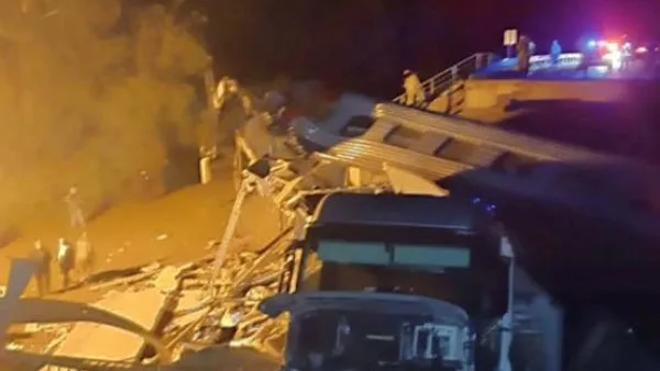 هجوم واسع للجيش الأوكراني صباحاً على مدينة موسكو. هجوم واسع للجيش الأوكراني صباحاً على مدينة موسكو.