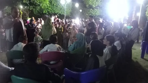 محافظ أسيوط: تدفق المواطنين إلى نادي العاملين بالمحافظة خلال عيد الأضحى المبارك. محافظ أسيوط: تدفق المواطنين إلى نادي العاملين بالمحافظة خلال عيد الأضحى المبارك.