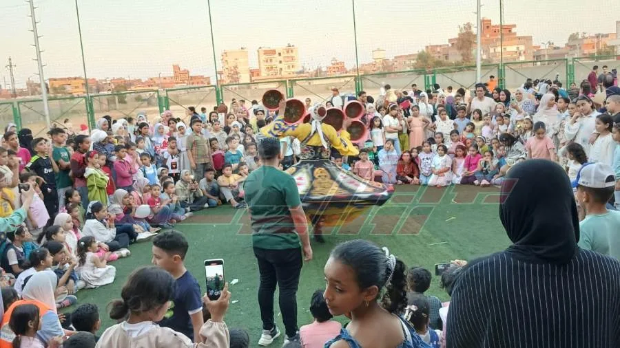 احتفالات العيد تكتسب طعماً مميزاً في مراكز الشباب وتلفت انتباه جميع الفئات العمرية بكفر الشيخ احتفالات العيد تكتسب طعماً مميزاً في مراكز الشباب وتلفت انتباه جميع الفئات العمرية بكفر الشيخ