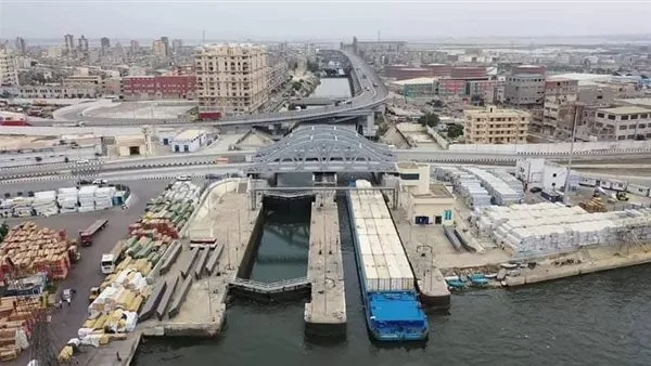 إطلاق خطة متكاملة لتحسين النقل: وزارة النقل تدعو الشركات الخاصة للاستثمار في النقل النهري. إطلاق خطة متكاملة لتحسين النقل: وزارة النقل تدعو الشركات الخاصة للاستثمار في النقل النهري.
