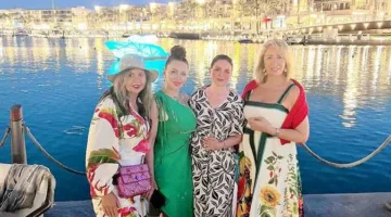 إلهام شاهين تنشر صورًا جديدة من الساحل الشمالي: “احتفال العيد على البحر في أروع موقع”
