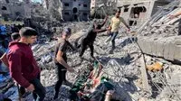 مقتل 11 فلسطينياً جراء سلسلة غارات إسرائيلية على غزة