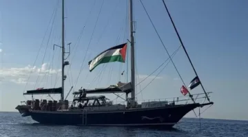 تقارير إسرائيلية: من المرجح أن يمنع الجيش وصول الأسطول إلى غزة قبل دخوله المياه الإقليمية الإسرائيلية.