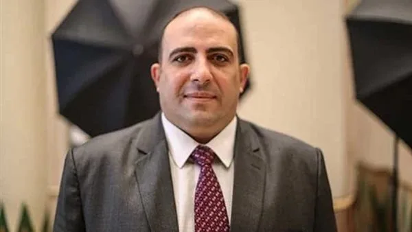 نائب برلماني: مصر تؤيد مساعي السلام والتنمية في منطقة البحيرات الأكبر نائب برلماني: مصر تؤيد مساعي السلام والتنمية في منطقة البحيرات الأكبر