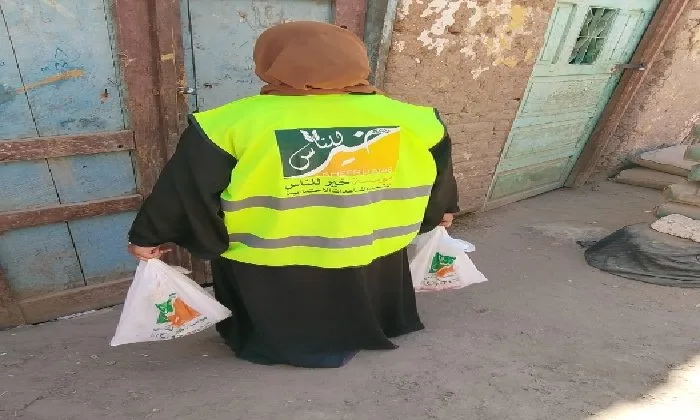 تعاون الأقصر و”خير للناس” في توزيع لحوم الأضاحي على الأسر المحتاجة. تعاون الأقصر و”خير للناس” في توزيع لحوم الأضاحي على الأسر المحتاجة.