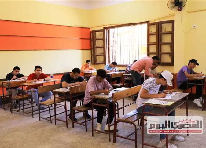 جدول اختبارات الثانوية العامة 2025 للفرعين العلمي والأدبي مع توزيع الدرجات (تبدأ خلال 7 أيام) جدول اختبارات الثانوية العامة 2025 للفرعين العلمي والأدبي مع توزيع الدرجات (تبدأ خلال 7 أيام)