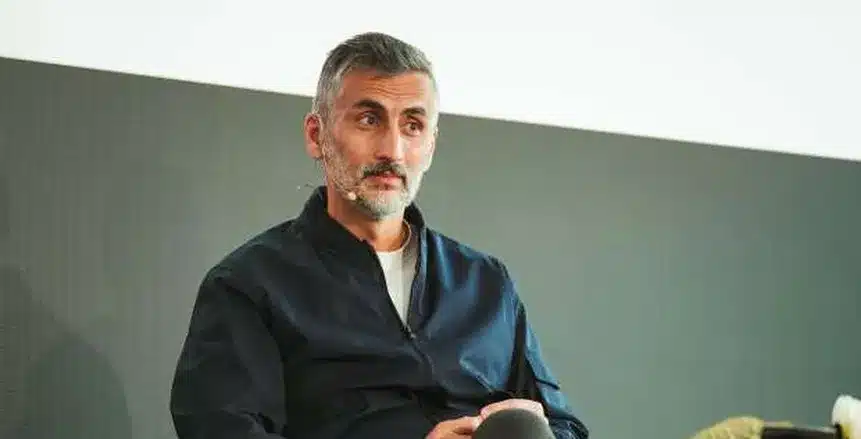 ريفيرو يتسبب في رحيل نجم الأهلي والخطيب يوافق على الخطوة.. الأجواء تشتعل ريفيرو يتسبب في رحيل نجم الأهلي والخطيب يوافق على الخطوة.. الأجواء تشتعل