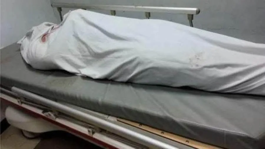 شاب يقتل زوجته خنقًا بسبب نزاعات زوجية شاب يقتل زوجته خنقًا بسبب نزاعات زوجية