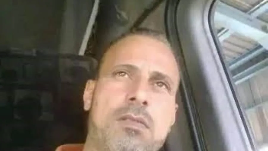 تسمية أحد شوارع العاشر من رمضان باسم سائق السيارة البطل. تسمية أحد شوارع العاشر من رمضان باسم سائق السيارة البطل.