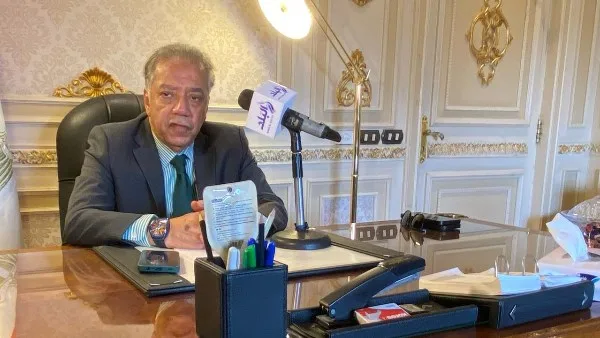 رئيس البرلمان الإفريقي: القارة الأفريقية ستشهد زيادة في تواجد الأدوية المصرية رئيس البرلمان الإفريقي: القارة الأفريقية ستشهد زيادة في تواجد الأدوية المصرية