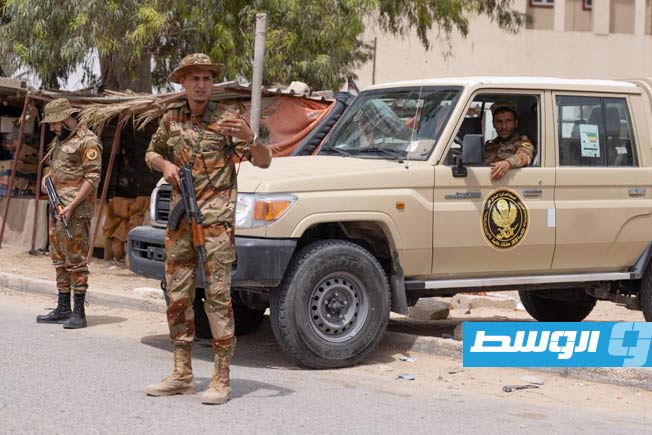 عناصر «الكتيبة 33» عمليات خاصة التابعة للمنطقة العسكرية بالساحل الغربي تنتشر في صبراتة، الأحد 8 يونيو 2025 (صفحة المنطقة العسكرية بالساحل الغربي على فيسبوك)
