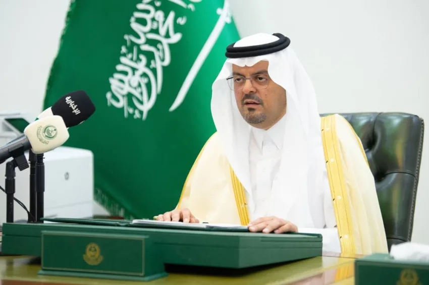 نائب أمير مكة يعلن عن نجاح حملة الحج هذا العام نائب أمير مكة يعلن عن نجاح حملة الحج هذا العام