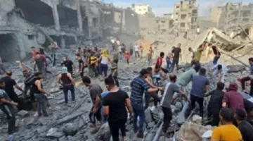 “حكومة غزة” ترفض ادعاءات إسرائيل عن وجود نفق تحت المستشفى الأوروبي وتتهم الاحتلال بتضليل الرأي العام لتبرير اعتداءاته على المنشآت الصحية.