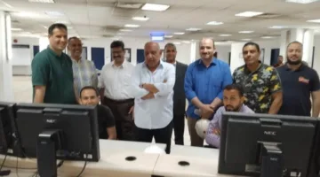 وزير الكهرباء يحتفل باليوم الثالث من عيد الأضحى مع موظفي محطة توليد الكهرباء في أبو قير الجديدة