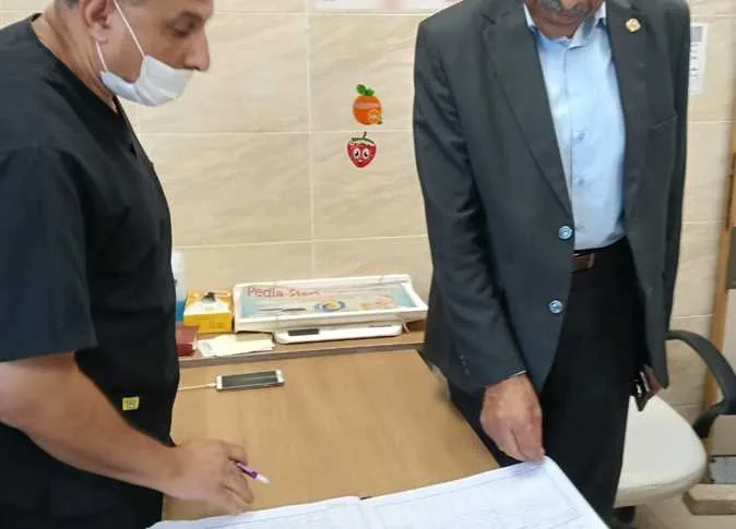 زيارة مفاجئة من سكرتير مطروح لمستشفى سيدي براني للتأكد من جودة الخدمات الطبية زيارة مفاجئة من سكرتير مطروح لمستشفى سيدي براني للتأكد من جودة الخدمات الطبية