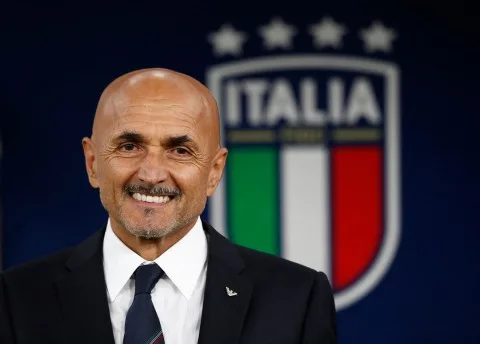 لوتشيانو سباليتي يغادر منصب مدرب منتخب إيطاليا بعد لقاء مولدوفا
