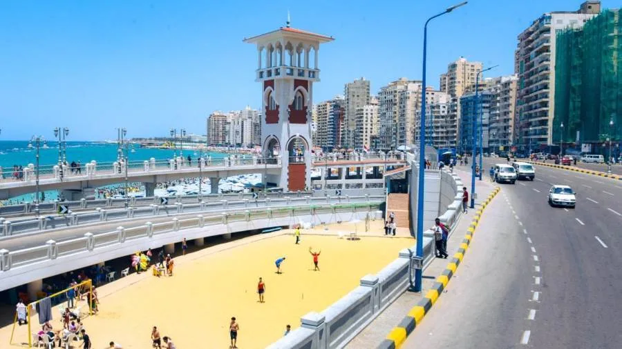 محافظ الإسكندرية يراقب أنشطة الجهات التنفيذية خلال أيام العيد محافظ الإسكندرية يراقب أنشطة الجهات التنفيذية خلال أيام العيد
