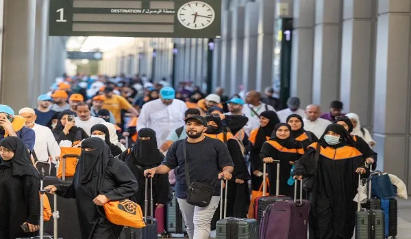 المدينة المنورة تستقبل أولى دفعات الحجاج المتعجلين المدينة المنورة تستقبل أولى دفعات الحجاج المتعجلين