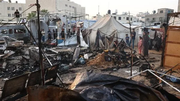 الاحتلال يسيطر على مستشفى الأوروبي في خان يونس ويؤكد العثور على جثة محمد السنوار. الاحتلال يسيطر على مستشفى الأوروبي في خان يونس ويؤكد العثور على جثة محمد السنوار.