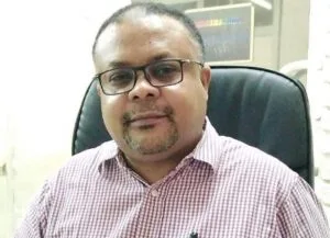 وظهر خالد كأنه في زي الواعظين وظهر خالد كأنه في زي الواعظين