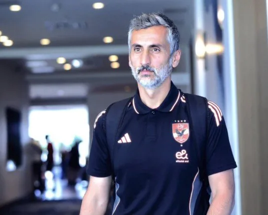 «ربييرو» يكشف عن قائمة الأهلي لمواجهة باتشوكا الودية قبل انطلاق كأس العالم للأندية «ربييرو» يكشف عن قائمة الأهلي لمواجهة باتشوكا الودية قبل انطلاق كأس العالم للأندية