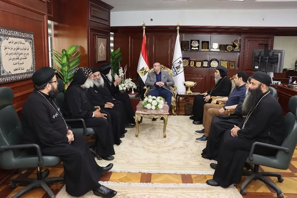 تهنئة إيبارشية بني سويف وبلديتي ببا والفشن وسمسطا بمناسبة عيد الأضحى المبارك تهنئة إيبارشية بني سويف وبلديتي ببا والفشن وسمسطا بمناسبة عيد الأضحى المبارك