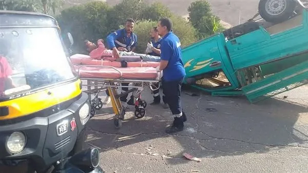 إصابات بالغة في حادث تصادم بين سيارة خاصة ودراجة نارية في المنيا