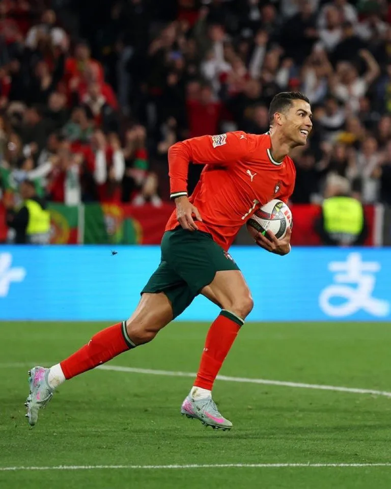 أحدثها إسبانيا: ضحايا أهداف كريستيانو رونالدو في بطولة دوري الأمم الأوروبية أحدثها إسبانيا: ضحايا أهداف كريستيانو رونالدو في بطولة دوري الأمم الأوروبية