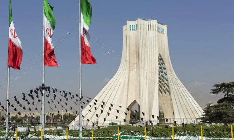 إيران تندد بالعقوبات الأمريكية الجديدة المفروضة عليها