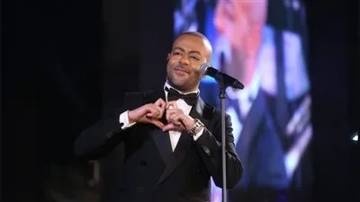 تامر عاشور: أفضّل الأطعمة بدون صلصات.. وأشارككم كواليس احتفاليتي بعيد الفطر تامر عاشور: أفضّل الأطعمة بدون صلصات.. وأشارككم كواليس احتفاليتي بعيد الفطر