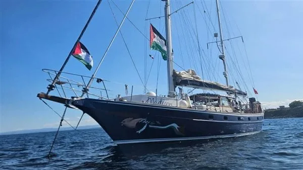 عاجل.. الاحتلال يطوق سفينة مادلين قبل وصولها إلى غزة لكسر الحصار عاجل.. الاحتلال يطوق سفينة مادلين قبل وصولها إلى غزة لكسر الحصار