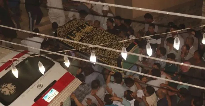 تشييع جثمان شهيد الشجاعة خالد عبد العال في مسقط رأسه بالدقهلية (صور) تشييع جثمان شهيد الشجاعة خالد عبد العال في مسقط رأسه بالدقهلية (صور)