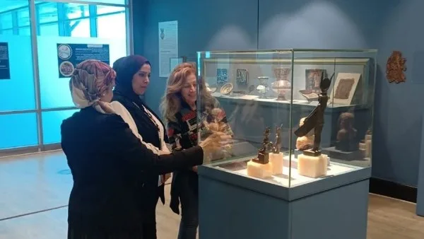 متحف صالة 2 بمطار القاهرة يرحب بالزوار بالهدايا متحف صالة 2 بمطار القاهرة يرحب بالزوار بالهدايا