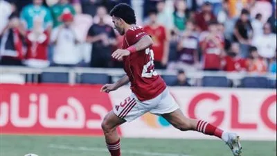 من التوقيع إلى التسجيل في 72 ساعة: أحمد سيد زيزو ينطلق مع الأهلي بهدف رغم هزيمة السوبر الودي من التوقيع إلى التسجيل في 72 ساعة: أحمد سيد زيزو ينطلق مع الأهلي بهدف رغم هزيمة السوبر الودي
