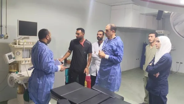 خبير دولي في جراحة الجهاز الهضمي يزور مستشفى طنطا العام خبير دولي في جراحة الجهاز الهضمي يزور مستشفى طنطا العام