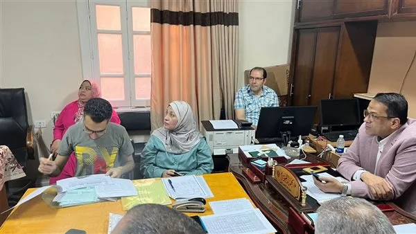 وكيل “التعليم في الغربية” يراقب امتحانات الدبلومات الفنية.. 39 ألف طالب يجتازون الاختبارات وكيل “التعليم في الغربية” يراقب امتحانات الدبلومات الفنية.. 39 ألف طالب يجتازون الاختبارات