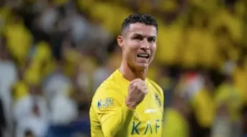 «كريستيانو رونالدو يعلن بقائه مع النصر السعودي: “لا تغيير في الوضع”!»