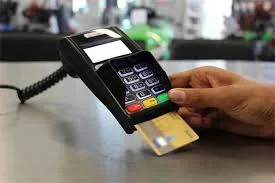 العراق يفرض حظرًا على المعاملات النقدية في المؤسسات الحكومية ويطلق استراتيجية شاملة لتطوير القطاع المصرفي. العراق يفرض حظرًا على المعاملات النقدية في المؤسسات الحكومية ويطلق استراتيجية شاملة لتطوير القطاع المصرفي.