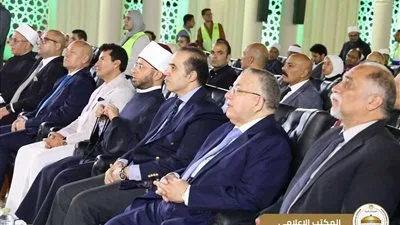 الوزير محمود فوزي: مصر تمتاز بالمواهب الشابة في مختلف المجالات وتتفرد في فنون الإنشاد الديني. الوزير محمود فوزي: مصر تمتاز بالمواهب الشابة في مختلف المجالات وتتفرد في فنون الإنشاد الديني.