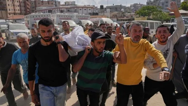صحة غزة: 47 قتيلاً في الـ24 ساعة الماضية.. وفرنسا تطالب بحماية “مادلين” صحة غزة: 47 قتيلاً في الـ24 ساعة الماضية.. وفرنسا تطالب بحماية “مادلين”