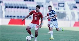 لاعب باتشوكا المكسيكي يثير الجدل حول انتقاله إلى الأهلي لاعب باتشوكا المكسيكي يثير الجدل حول انتقاله إلى الأهلي