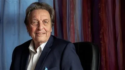 والد إيلون ماسك: ابني ارتكب خطأً في مواجهة ترامب.. الضغط أثر عليه والنتيجة ستكون لصالح الرئيس والد إيلون ماسك: ابني ارتكب خطأً في مواجهة ترامب.. الضغط أثر عليه والنتيجة ستكون لصالح الرئيس