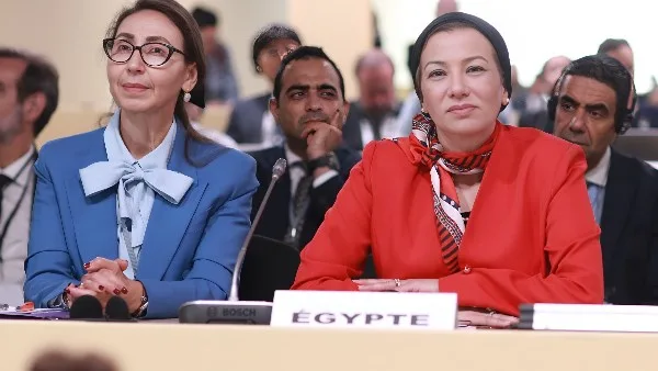 وزيرة البيئة تسافر إلى نيس لتمثيل الرئيس السيسي في قمة المحيطات وزيرة البيئة تسافر إلى نيس لتمثيل الرئيس السيسي في قمة المحيطات