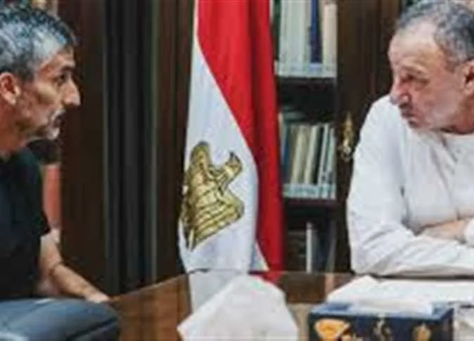 موقف الخطيب بشأن رحلته إلى أمريكا.. المنيسي يكشف المستجدات موقف الخطيب بشأن رحلته إلى أمريكا.. المنيسي يكشف المستجدات