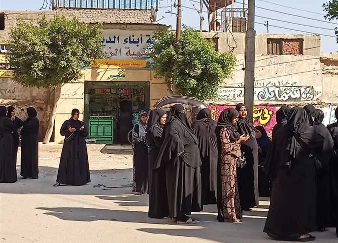 «دخل المستشفى لعلاج البواسير وخرج جثة».. دفن شاب في المحلة الكبرى (صور) «دخل المستشفى لعلاج البواسير وخرج جثة».. دفن شاب في المحلة الكبرى (صور)