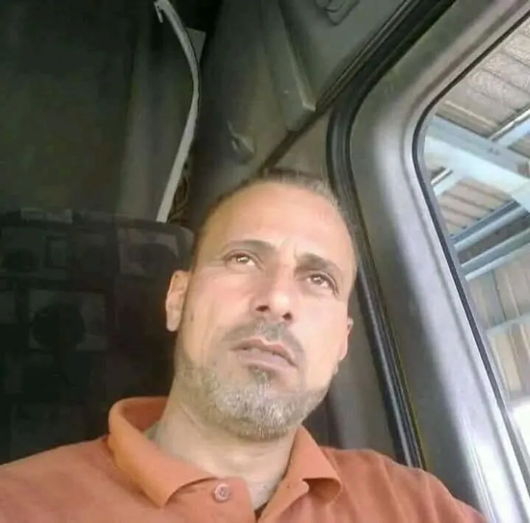 تفاصيل مراسم العزاء لخالد عبدالعال، ضحية حادث سيارة الوقود في مصر تفاصيل مراسم العزاء لخالد عبدالعال، ضحية حادث سيارة الوقود في مصر