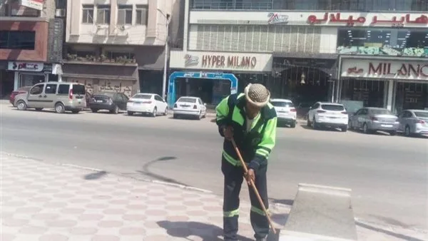 محافظ الدقهلية يراقب جهود النظافة في المنصورة وطلخا خلال أيام العيد محافظ الدقهلية يراقب جهود النظافة في المنصورة وطلخا خلال أيام العيد